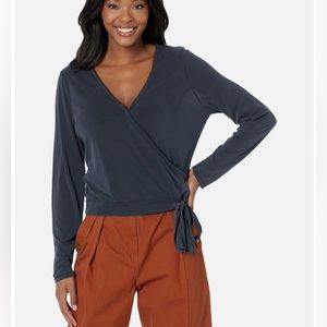 Lucky Brand Women's Sandwash Surplice Top XL Blue